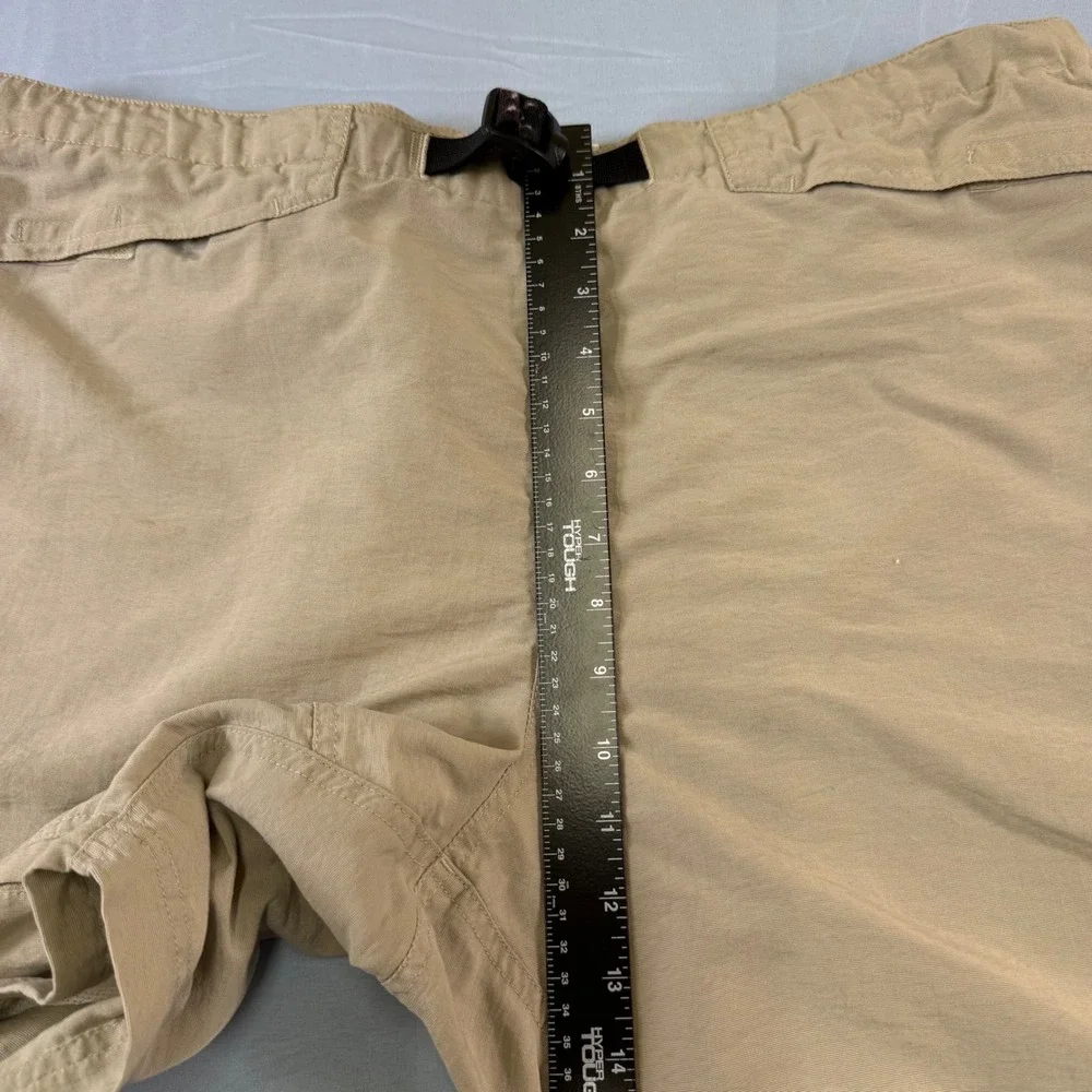 The North Face Mens Large Tan Nylon Hiking Shorts Mesh Lined‎ Belted RN61661